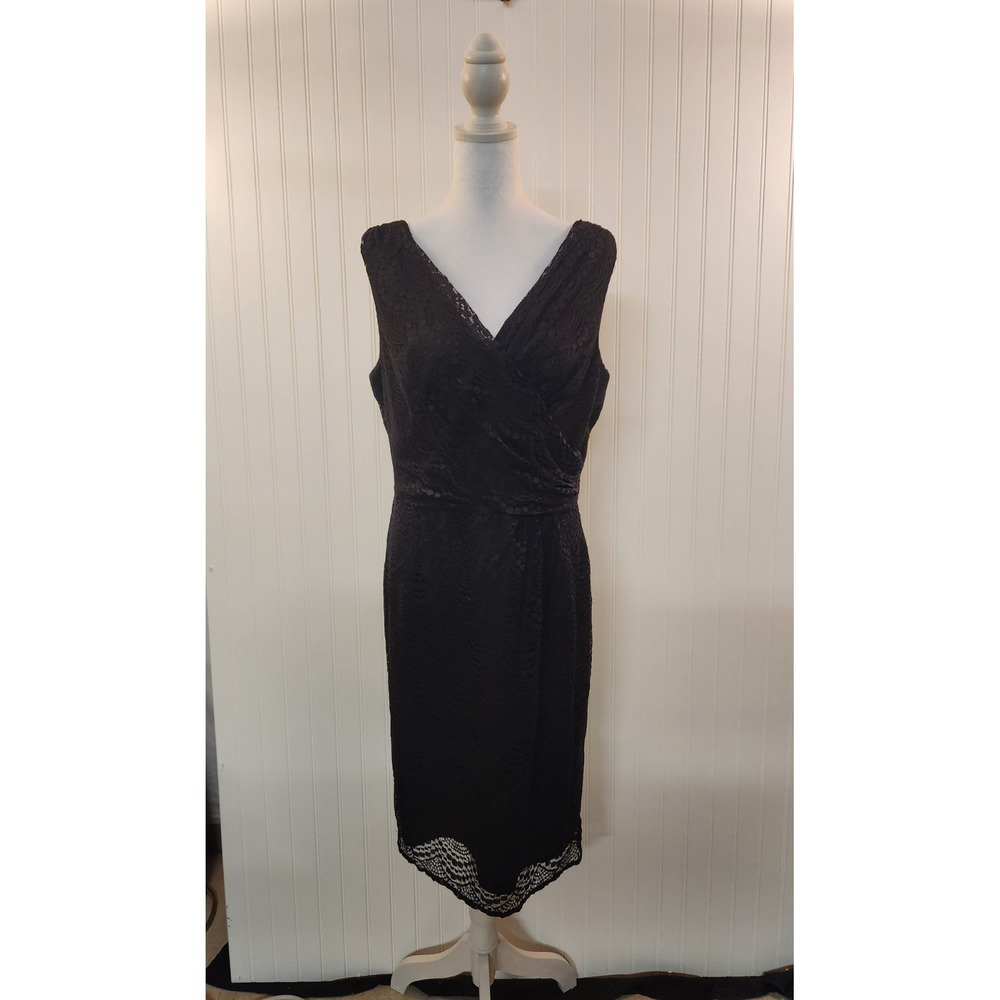 Adrianna Papell Women's Black Lace Overlay Cocktail Dress Size 14‎ Sleeveless
